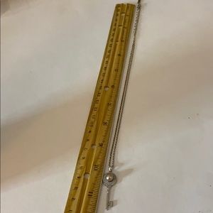 Vantel pearl treasure key champagne pearl